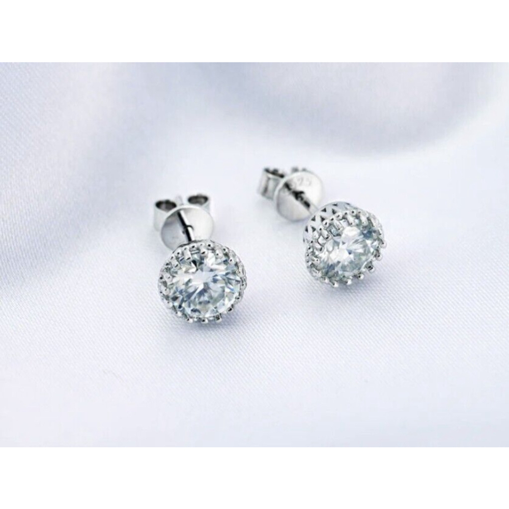 Moissanite Earrings 18k 1.70 Carat DEF Color Brilliant Cut Gemstone